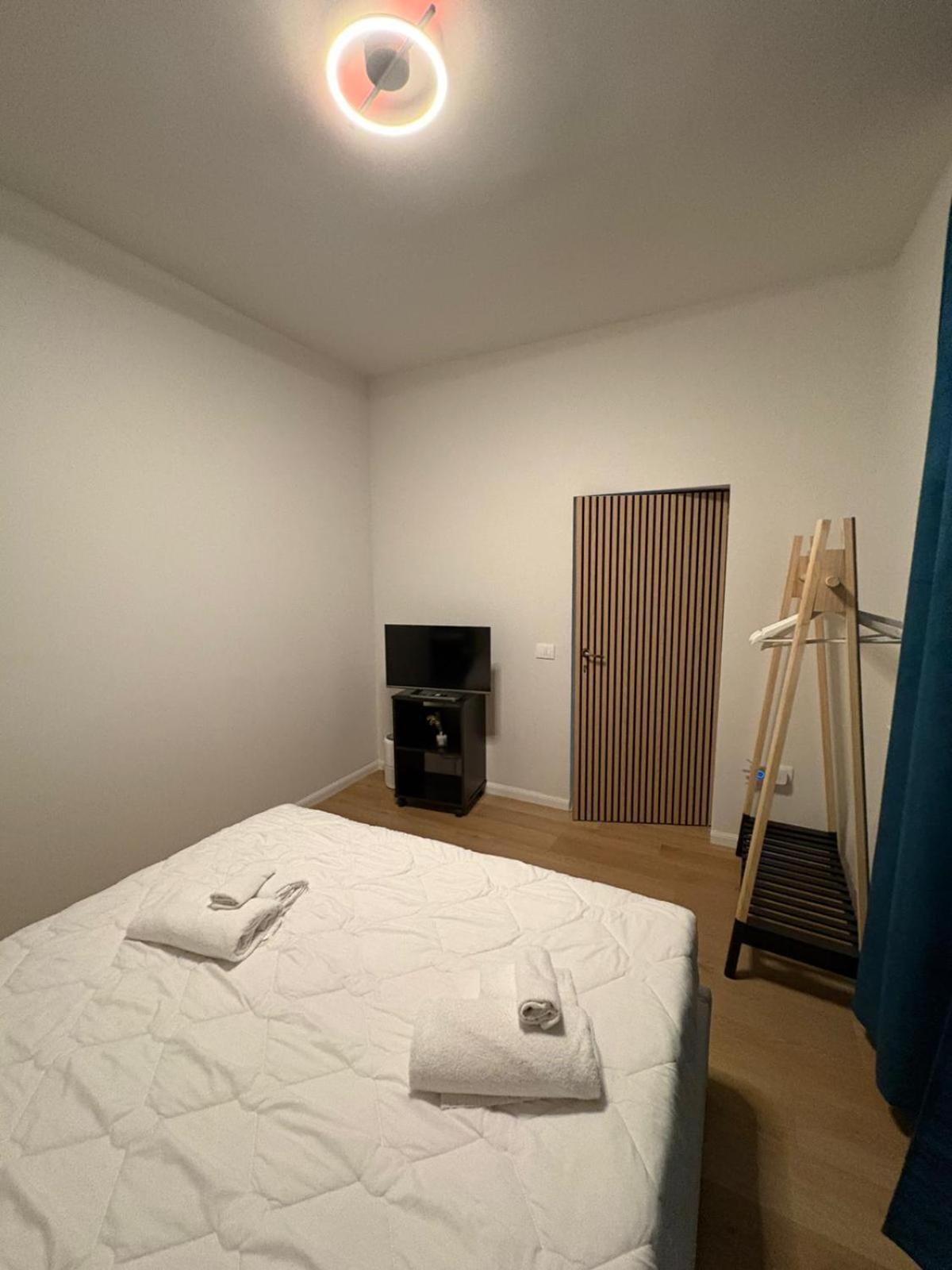 Hotel Benaco Mavras Πεσκιέρα ντελ Γκάρντα Εξωτερικό φωτογραφία